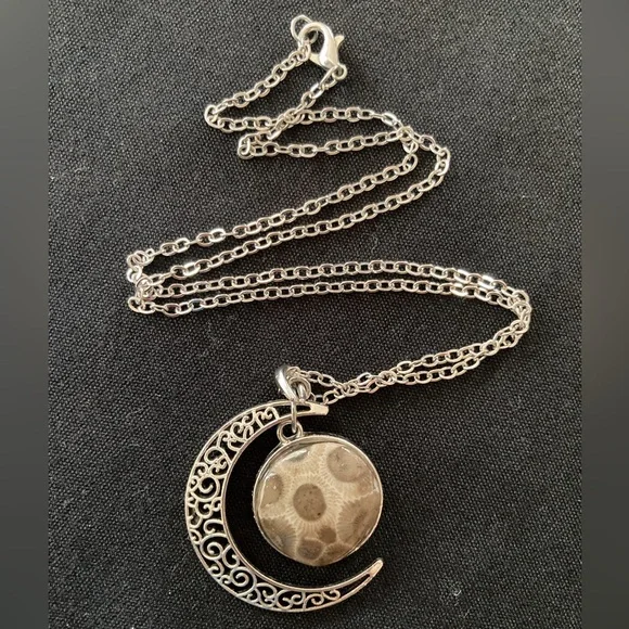 Petoskey Stone Necklace - Picture 6 of 13